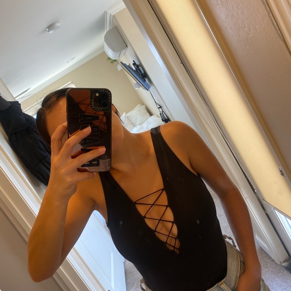 Aritzia Tops - Aritzia Wilfred Bodysuit